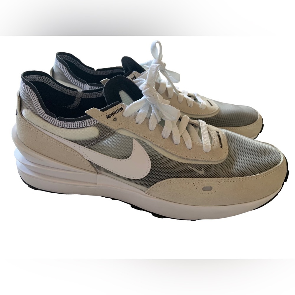 Nike Waffle One size 11